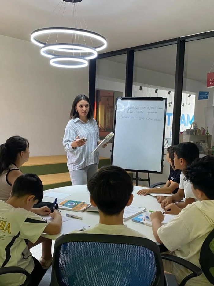  STEAM Mərkəzlərində keçirilən növbəti təlim proqramları uğurla başa çatdı!